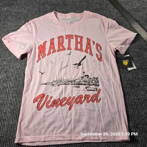 Grayson Threads Martha's Vineyard Graphic T-Shirt Pink XS NEW